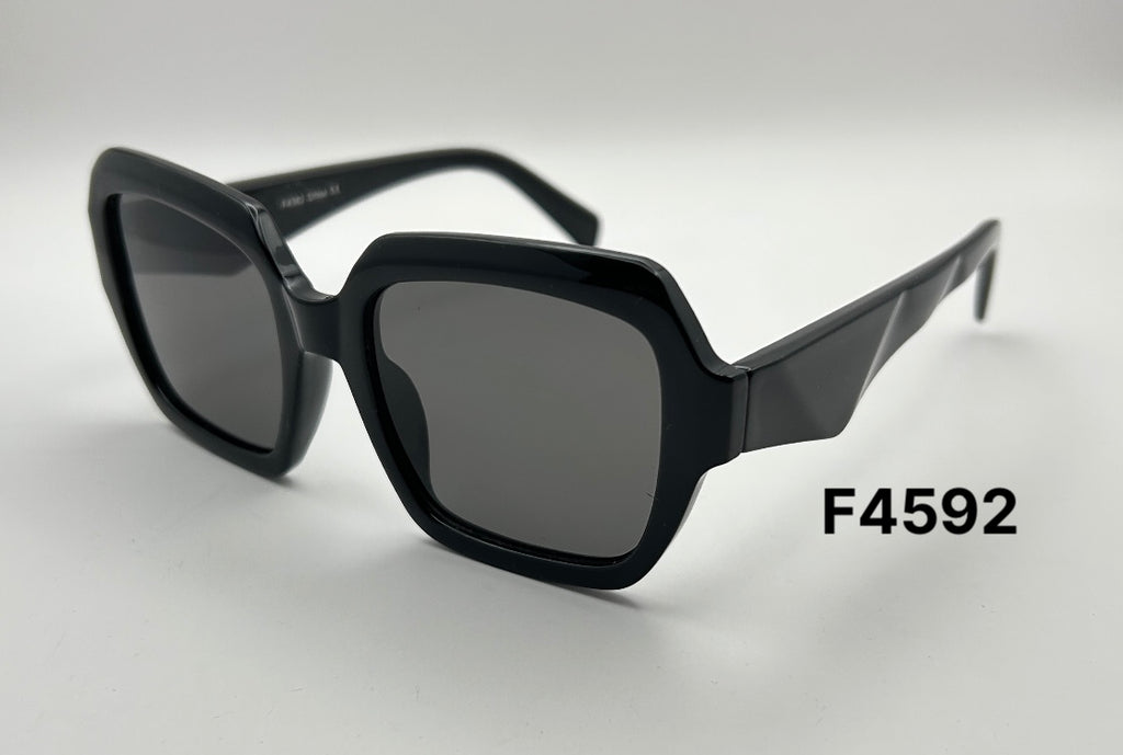 F4592